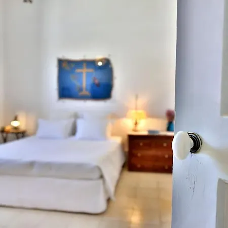 Apartment Captain's House For 4 - Historical Hydra 1800