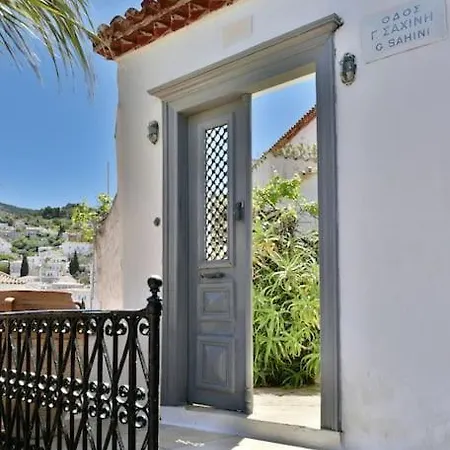 Captain's House For 4 - Historical Hydra 1800 * Hydra (Saronic Islands)
